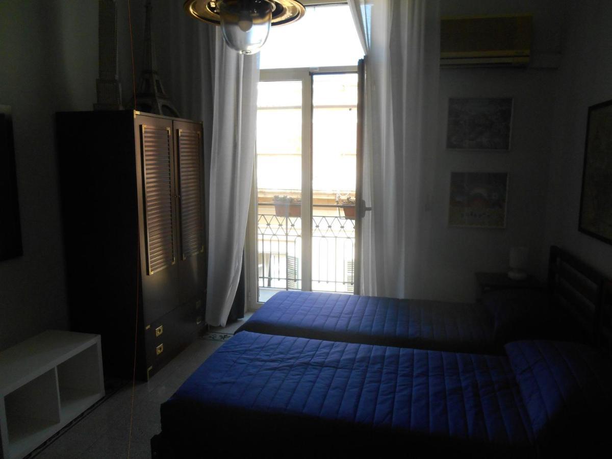 4You Palermo Bagian luar foto