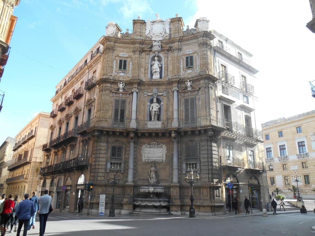 4You Palermo Bagian luar foto